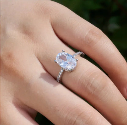 Zircon Platinum Ring